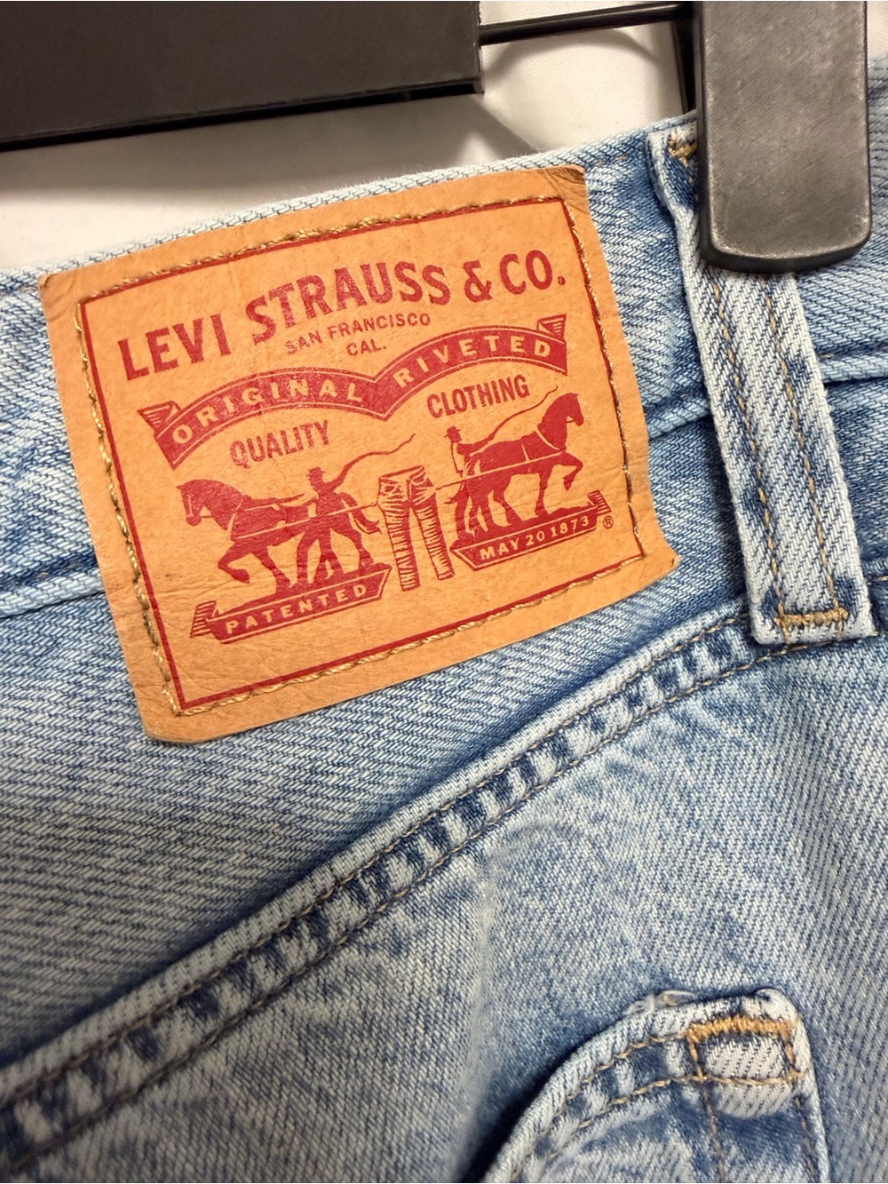 Light Blue Wide-Leg High-Rise Women's Jeans - Picture 3 of 8